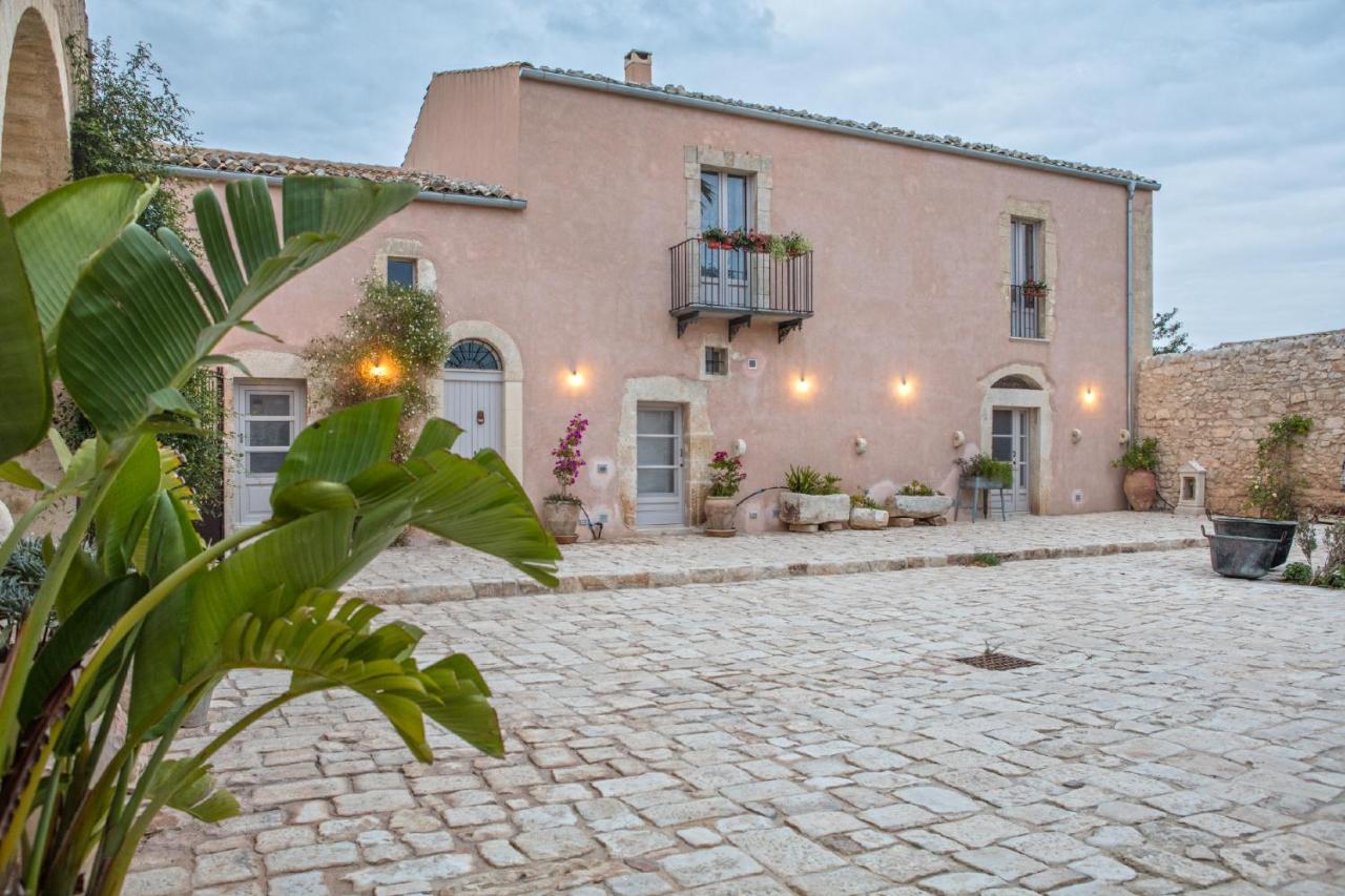 Terre Di Cavalusi Relais Donnafugata Exterior foto